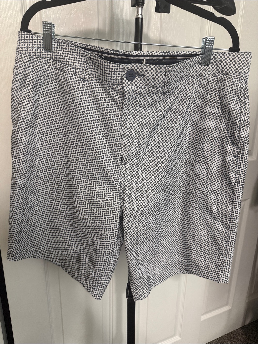 johnnie-O Black & White Micro-Pattern Flat Front Shorts